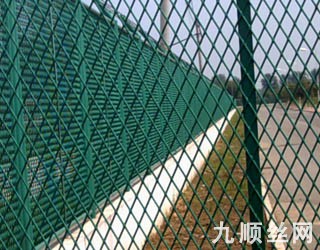 鋼板網(wǎng)護欄.jpg