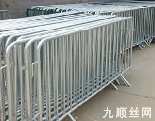 移動(dòng)護欄3.jpg