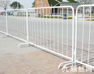移動(dòng)護欄1.jpg