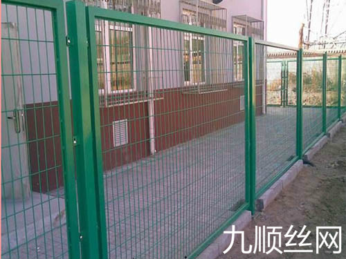 小區護欄網(wǎng)3.jpg